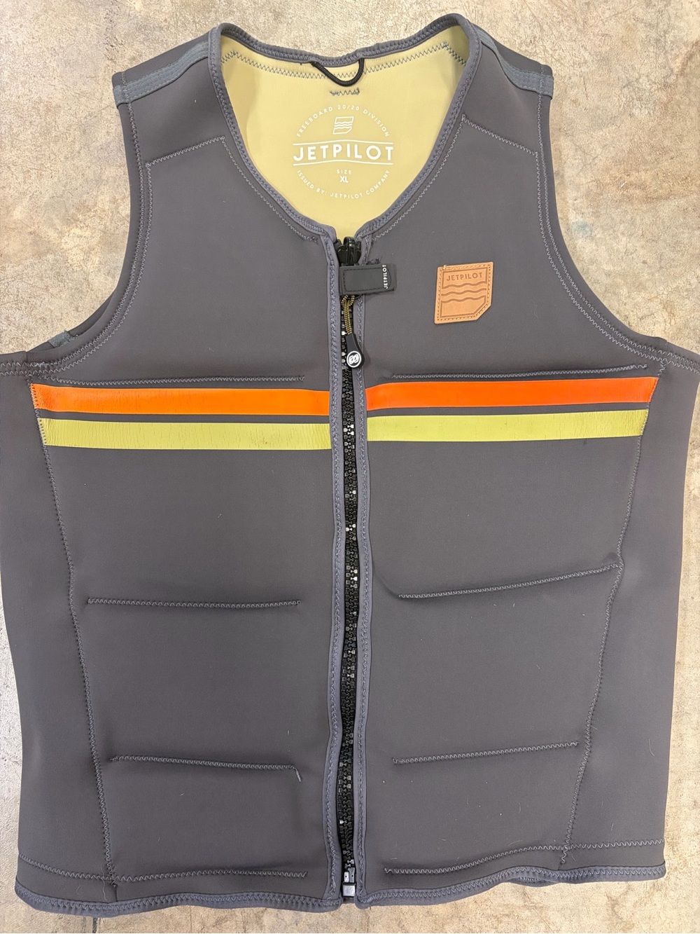 Jetpilot Men's Comp Vest, Neoprene Reversible Charcoal and Khaki